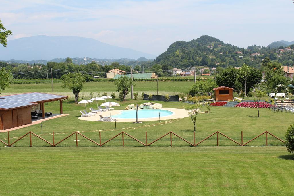 Country House Barone D'אסולו מראה חיצוני תמונה